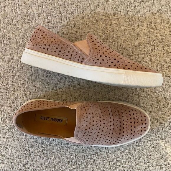 Steve Madden light pink laser cutout slip on sneakers size 8 - Picture 5 of 5